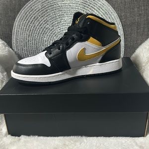 AIR FORCE 1 MID (GS)